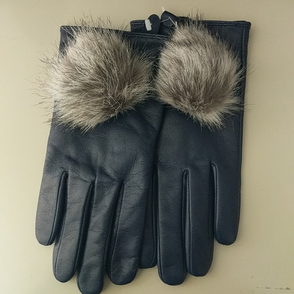 Leather gloves by Banana Republic