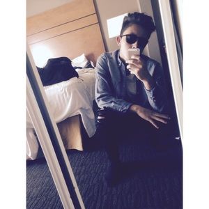 Meet your Posher, Brandon