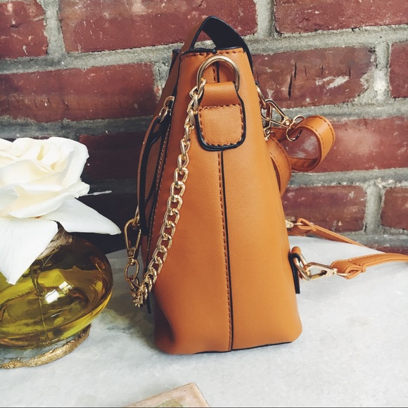 Makayla Brown Vegan O Ring Mini Backpack - Picture 4 of 8