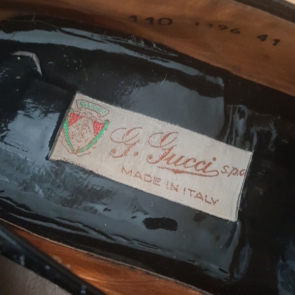 Vintage Patent Gucci loafers - Picture 4 of 5