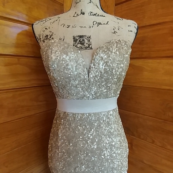 πAbyss by Abby Cocktail Dress - Picture 4 of 8