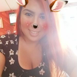 Meet your Posher, Cris venus