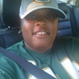 Meet your Posher, Misty