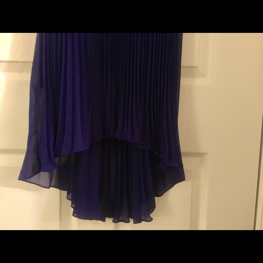 THE LIMITED SLEEVELESS DRESS - Picture 3 of 6