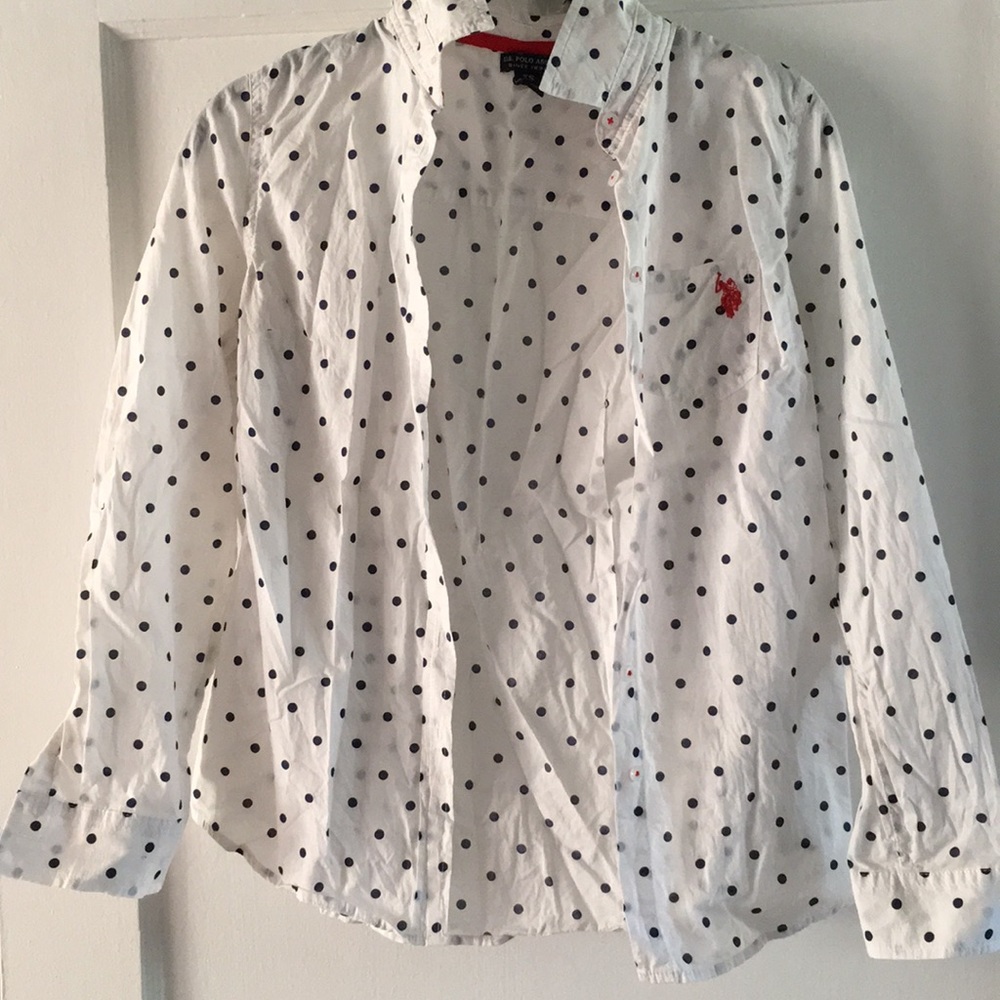 Pokladot button down
