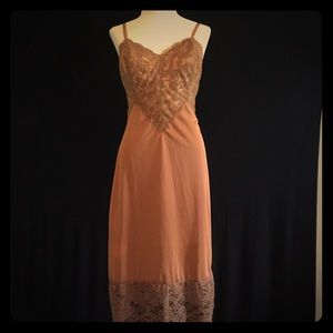 Vintage Slip
