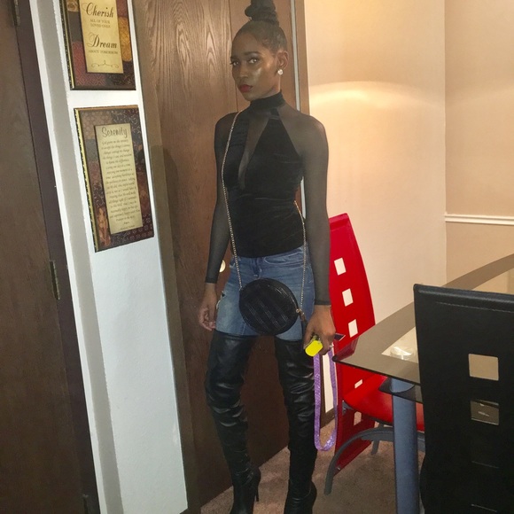 Gorgeous high thigh heels!! - Picture 2 of 2