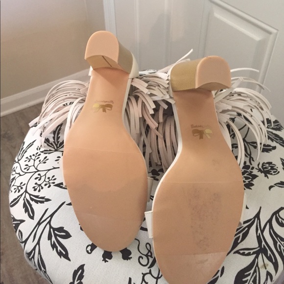 Betseyville fringe heelssize 10.5-11 - Picture 3 of 4