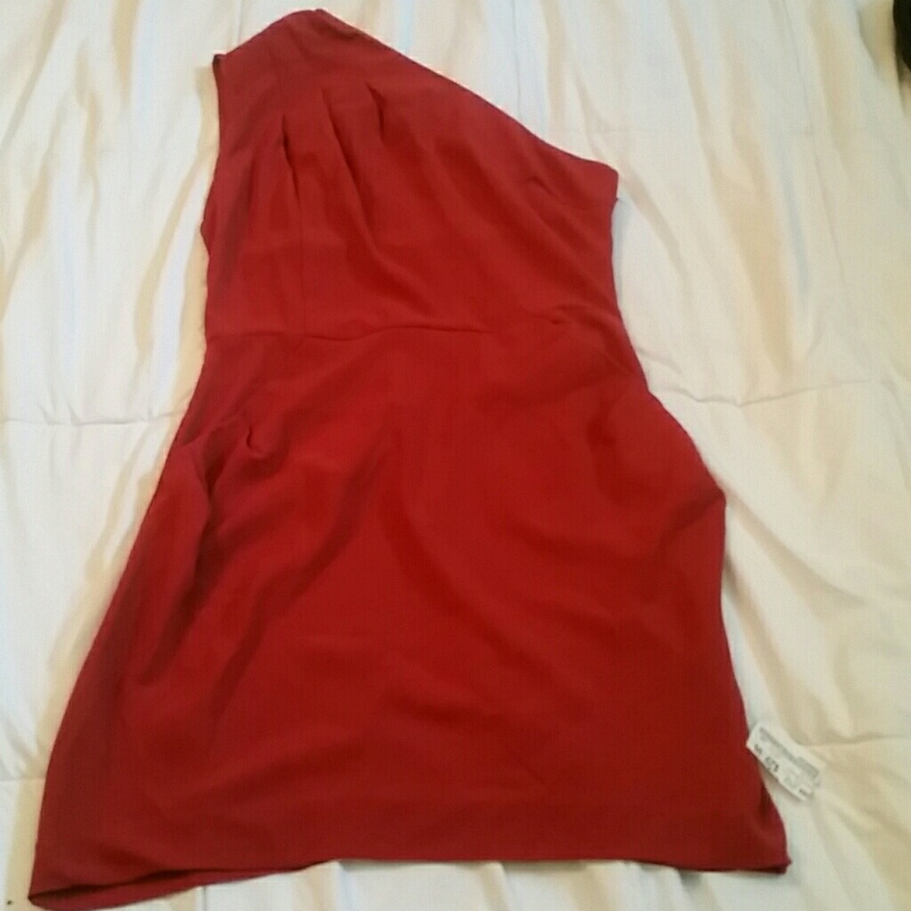 One shoulder dress