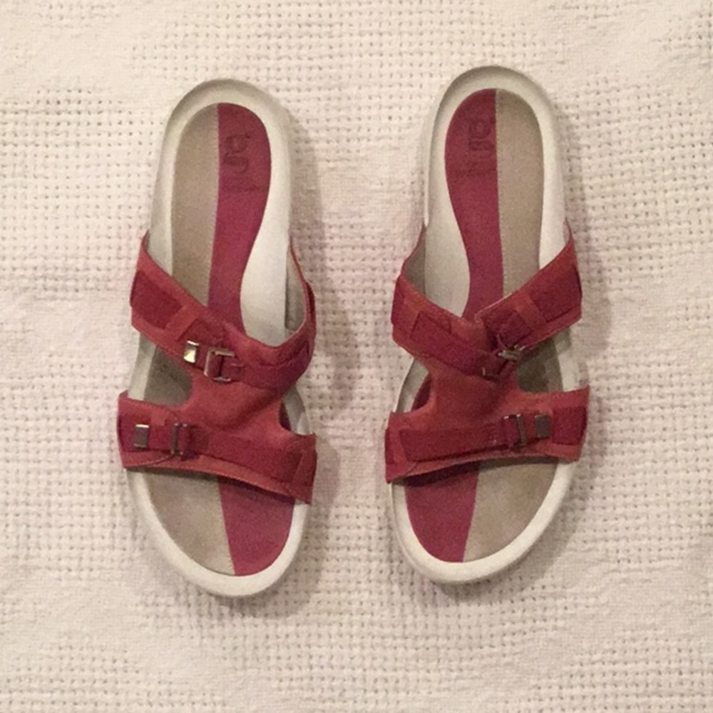 COLE HAAN SANDALS🐬🏝