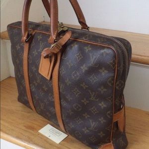 Vintage Authentic Louis Vuitton Voyage Briefcase