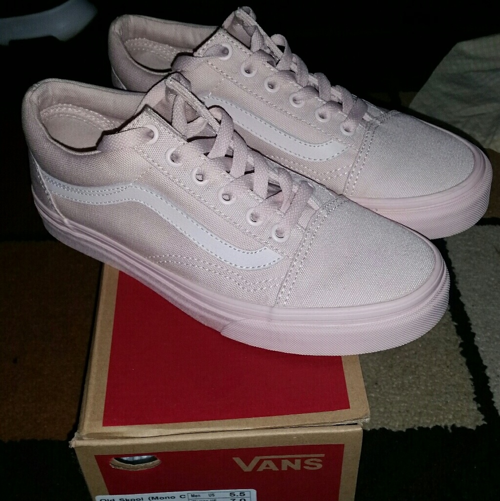 Women's Pink Vans Old Skool Classic