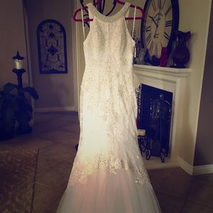 Wedding Dress Lace Pearl Illusion Back Detail