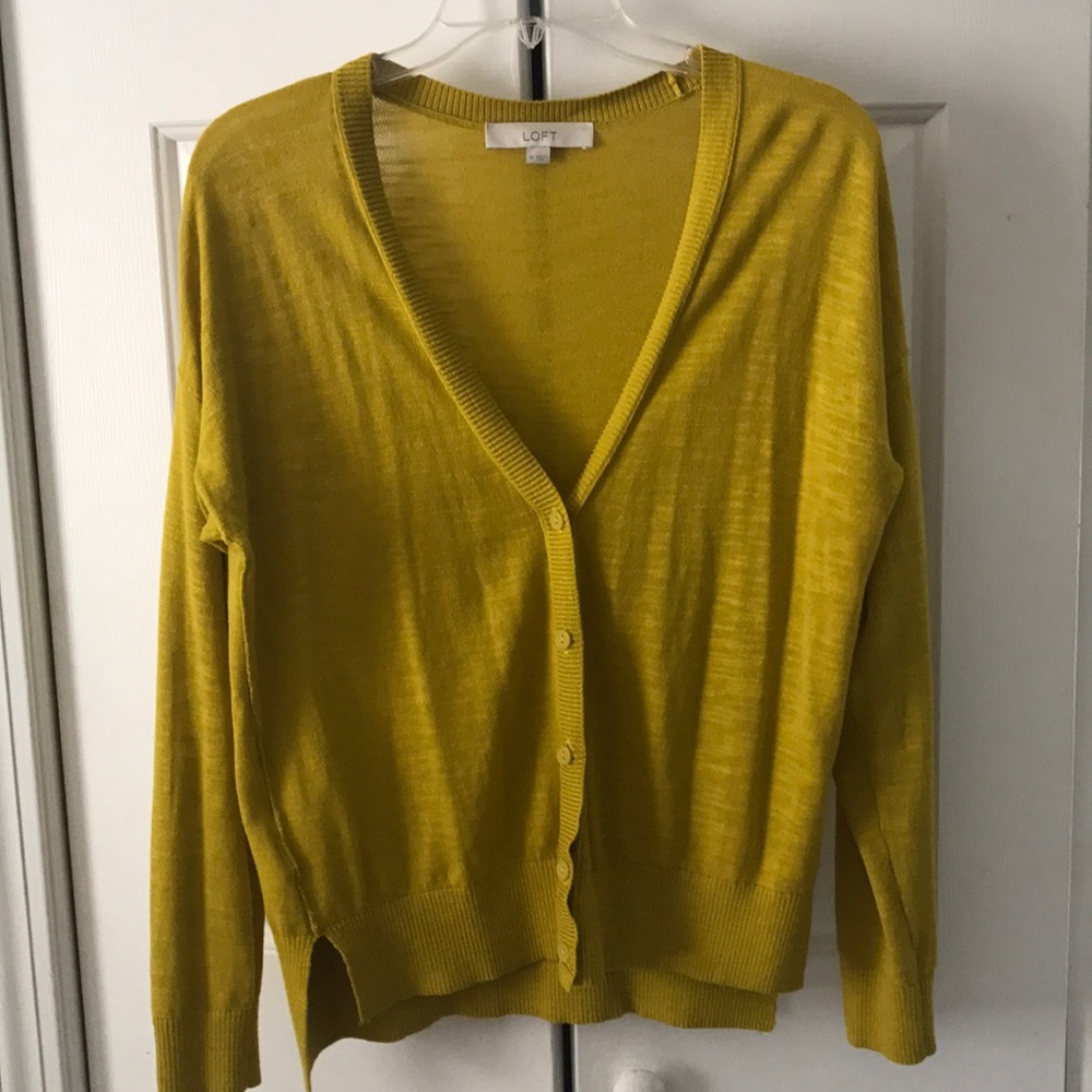 Loft Cardigan 💥 - Picture 2 of 4
