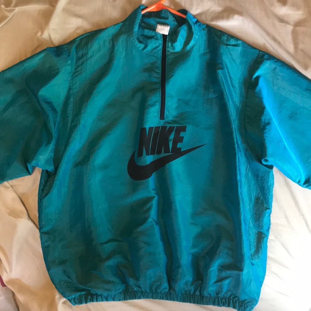 Nike Windbreaker Rainbow Tint