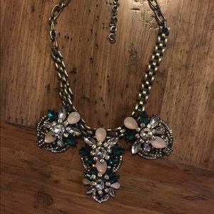 Statement necklace