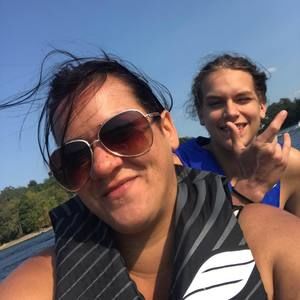 Meet your Posher, Christine