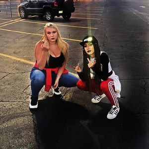 Meet your Posher, Kaycee