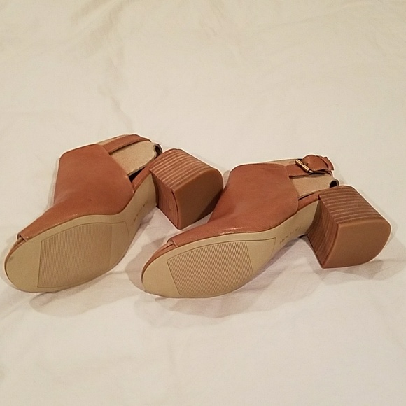 ♥TAHARI SHOES♥ - Picture 2 of 6