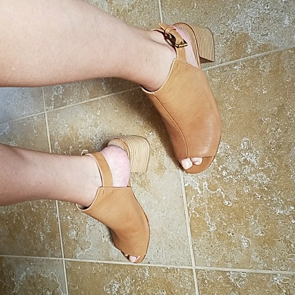 ♥TAHARI SHOES♥ - Picture 4 of 6