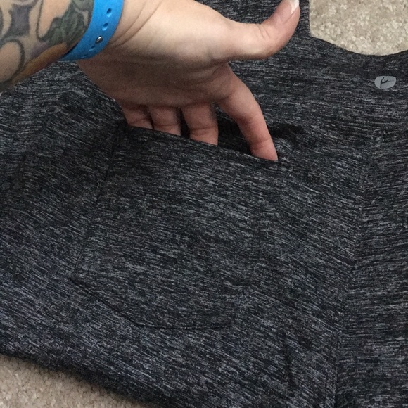 Active Life crop athleisure pant - Picture 6 of 6