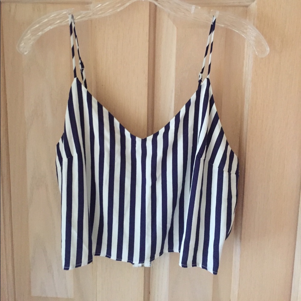 Stripped loose crop top