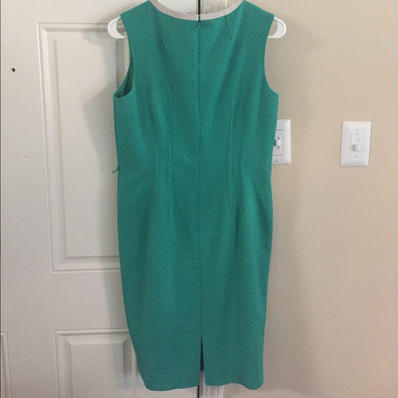 Anne Klein size 8 shift dress - Picture 3 of 3