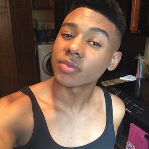 Meet your Posher, Aiden