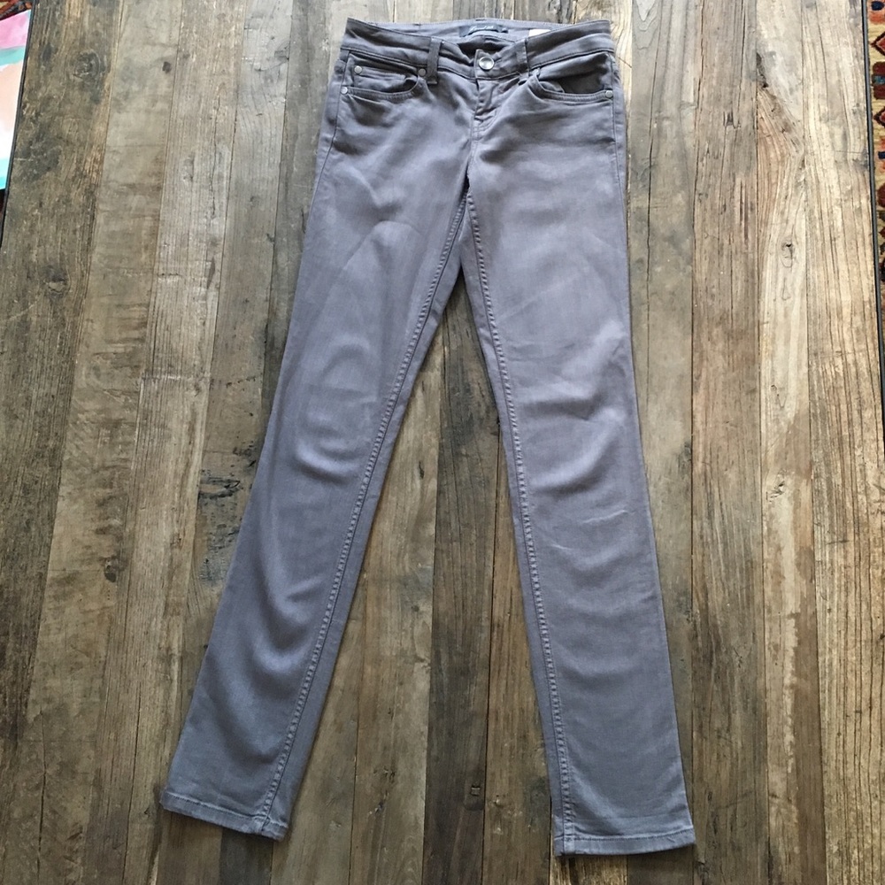 Level 99 Lily Skinny Straight Grey Jeans Sz 26