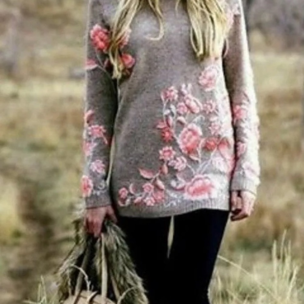 Ranunculus, anthropolgie sweater, medium