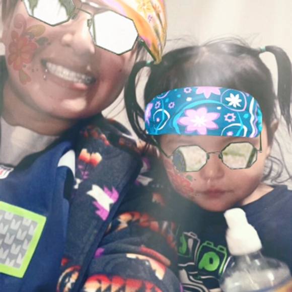 Meet your Posher, Alyssa - Picture 1 of 1