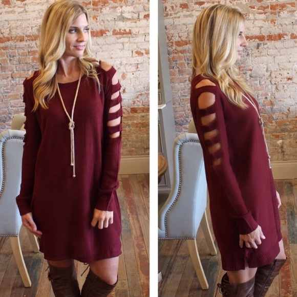 ⚡️🅗/🅟 9/12‼️⚡️SWEATER DRESS W CUTOUT SHOULDER - Picture 2 of 2