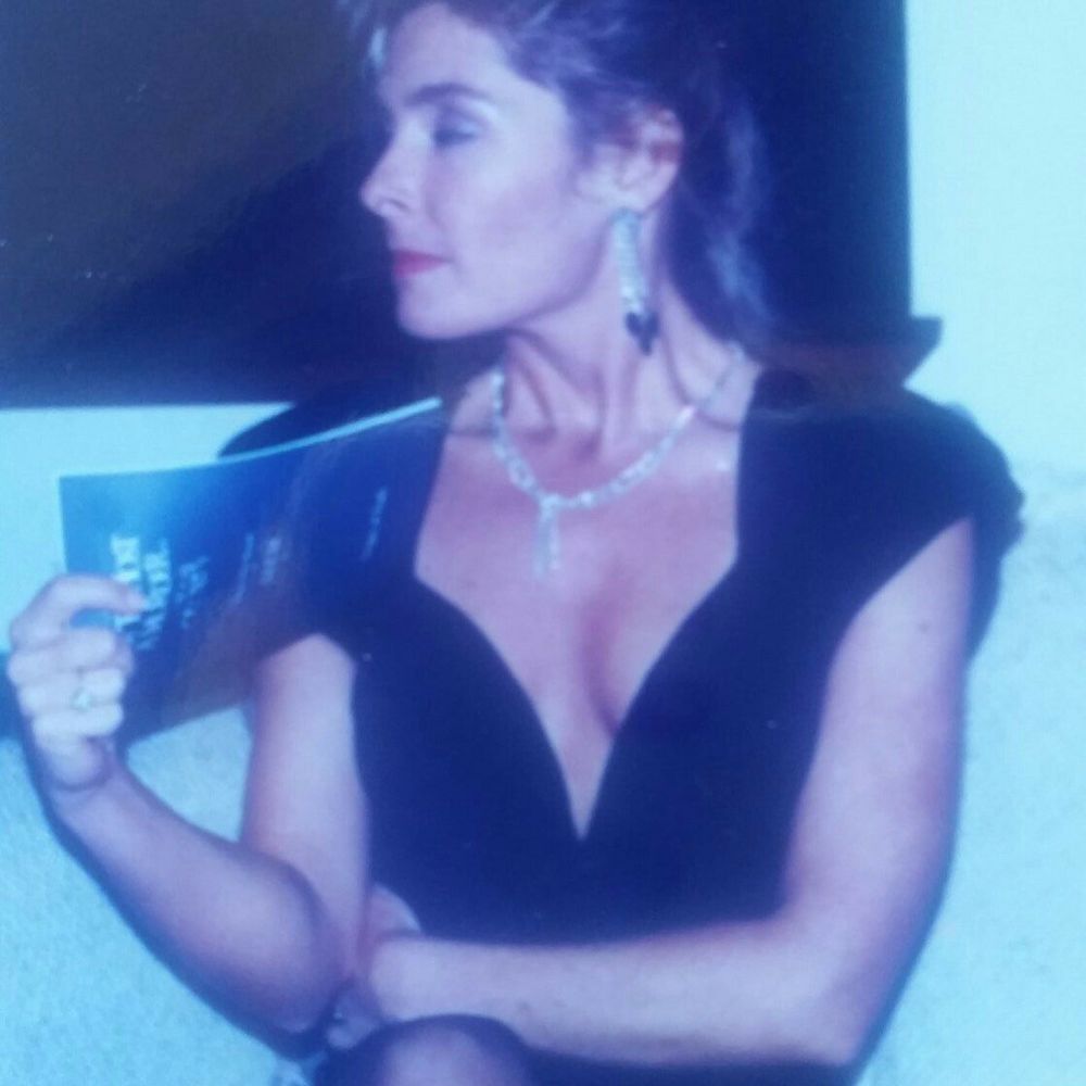 Meet your Posher, Susan POSH AMBASSADOR! !!!