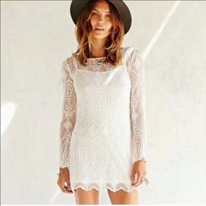 White lace embroidered dress