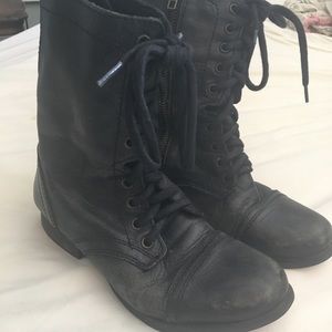 STEVE MADDEN Troopa Boots
