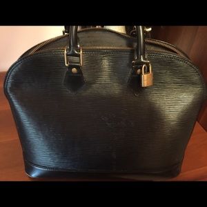 Louis Vuitton Black Epi Alma