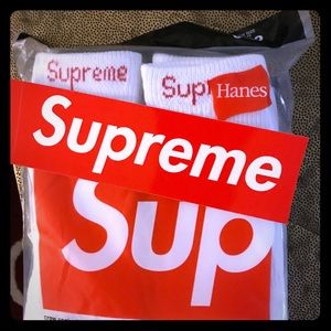 Supreme white socks 100% authentic