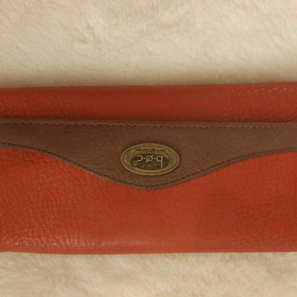 Born red wallet