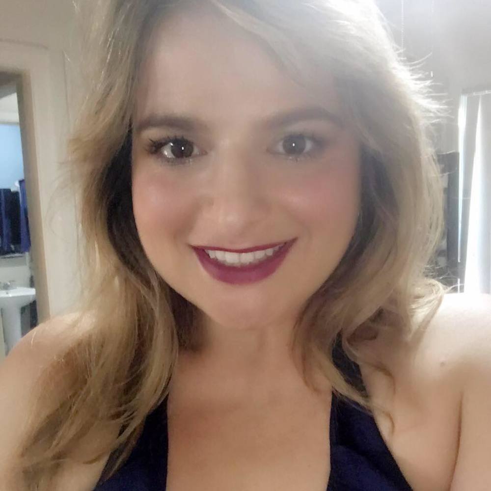 Meet your Posher, Gina