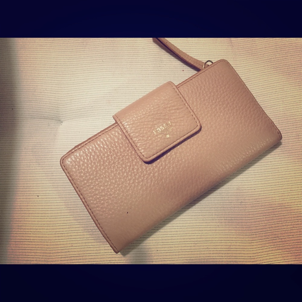 Fossil wallet