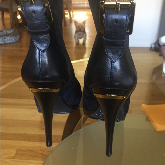 Michael Kors Booties - Picture 5 of 6