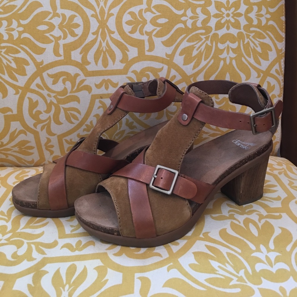 Dansko Dominique Camel Leather Suede Heel 39