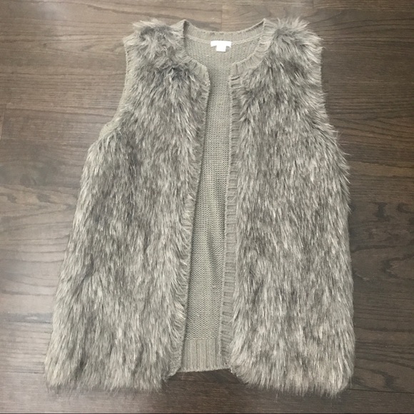 Xhilaration Gray Faux Fur Sweater Vest - Picture 2 of 7