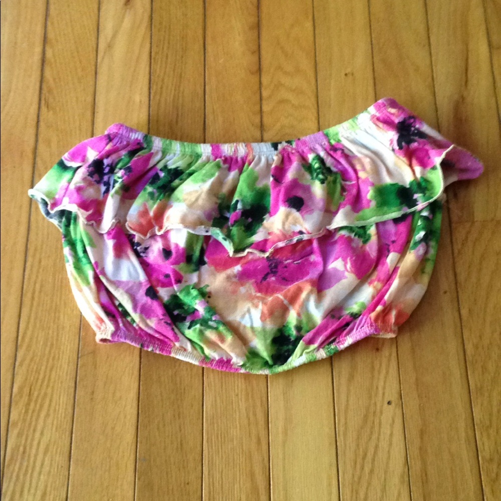 Floral charlotte russe croptop!