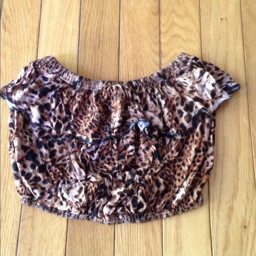 Cheetah print crop top!
