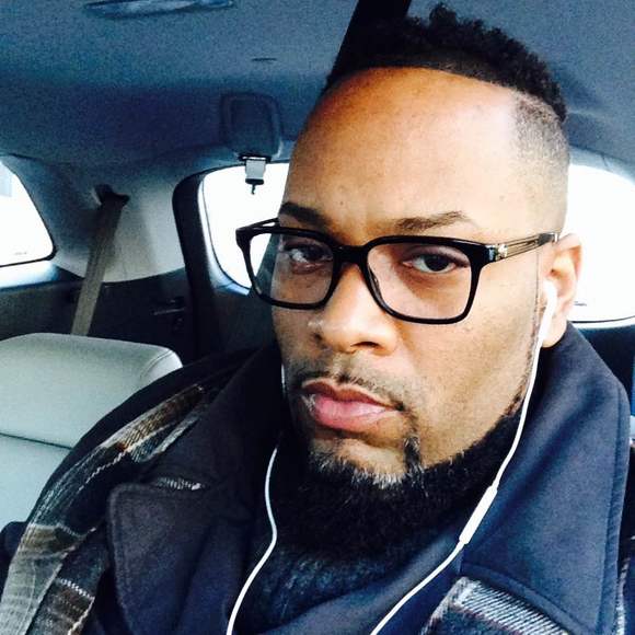 Meet your Posher, Michael v. - Picture 1 of 1