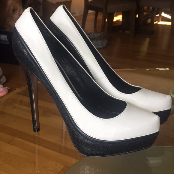 BOUTIQUE 9 |  High Heel Shoes - Picture 2 of 6
