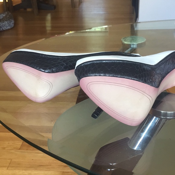 BOUTIQUE 9 |  High Heel Shoes - Picture 5 of 6