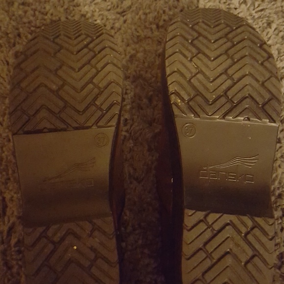 Clogs - Picture 4 of 4