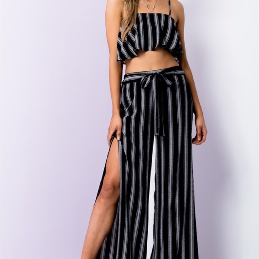 Amelia Crop Top and Pant Slit Set - Picture 3 of 3